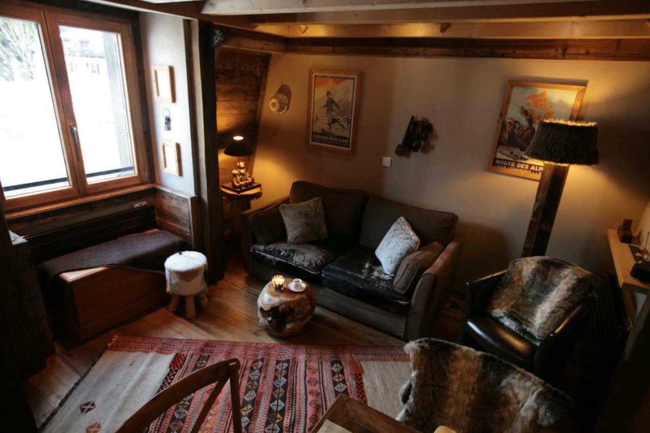 Duplex En Vieux Bois Hyper Centre Apartment Chamonix Bagian luar foto